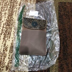 Brown Leather Womem”s Crossbody Bag